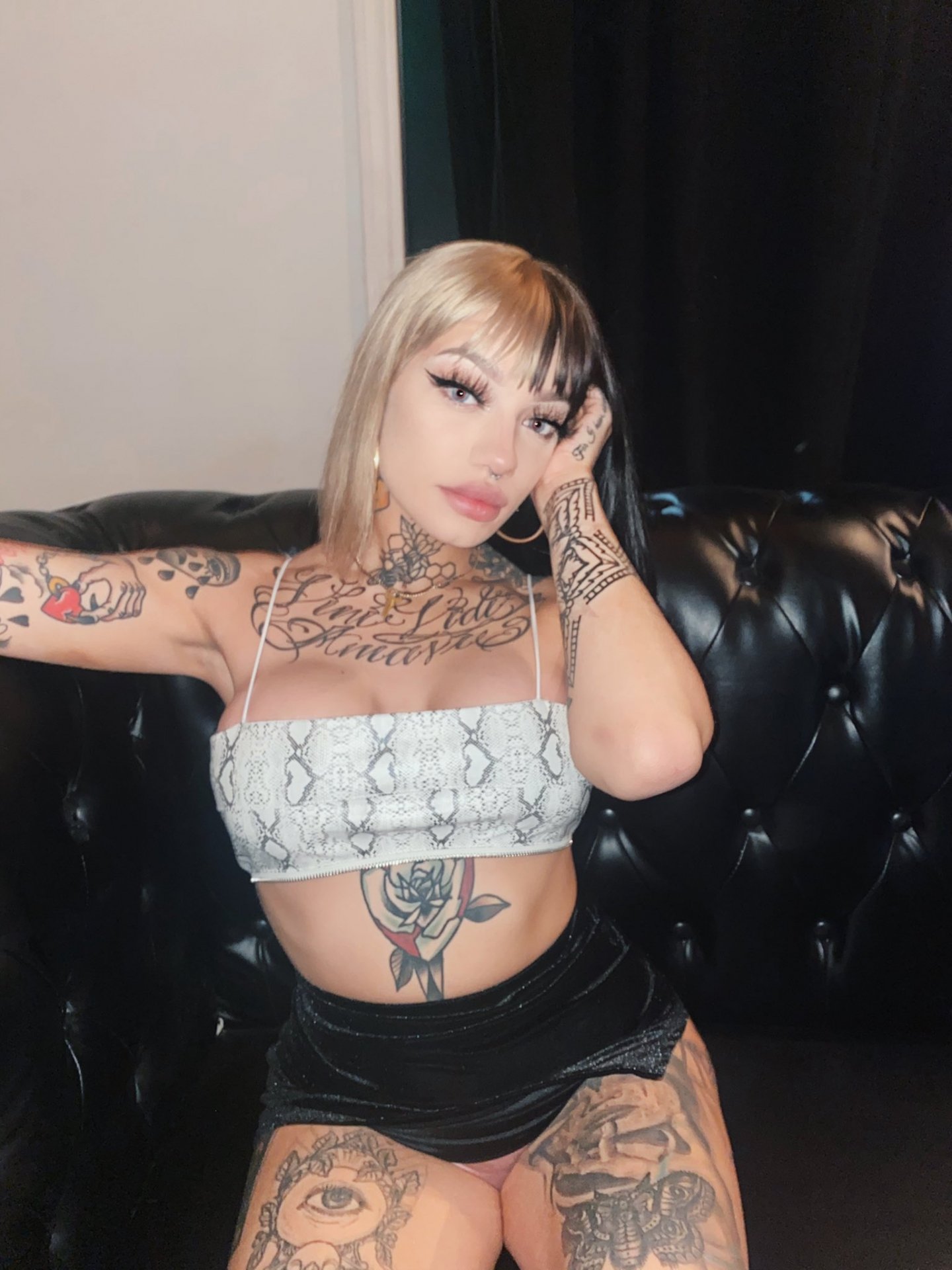 ZaraXO94 from Ontario,Canada