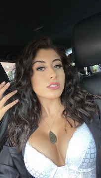 StyleSiren93 from Ontario,Canada